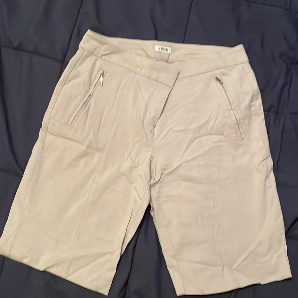 Izod golf shorts